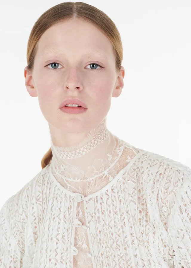 chantilly lace turtleneck