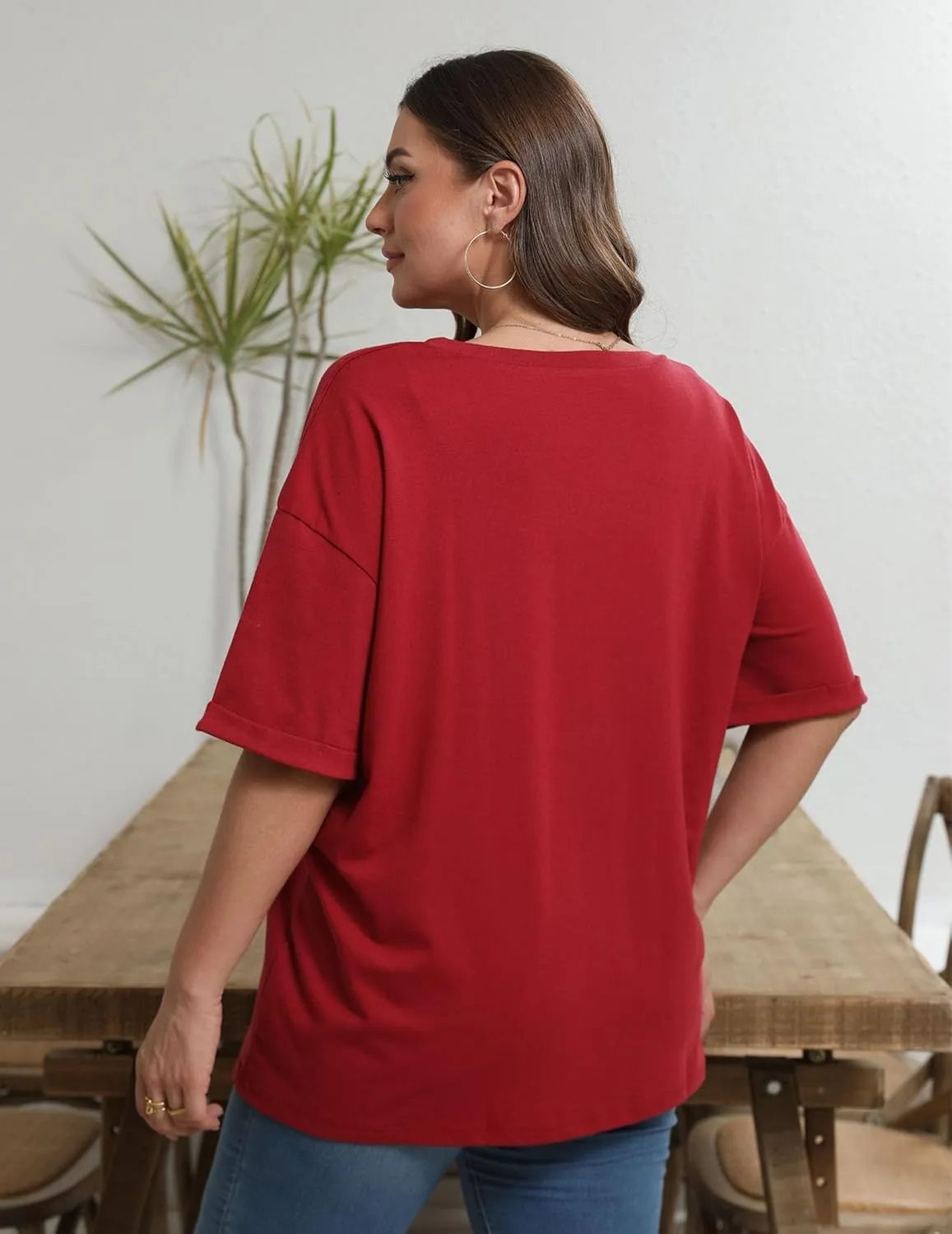 HOTOUCH Women Oversized T Shirts V Neck Short Sleeve Tees Casual Loose Tunic Summer Tops with Pocket