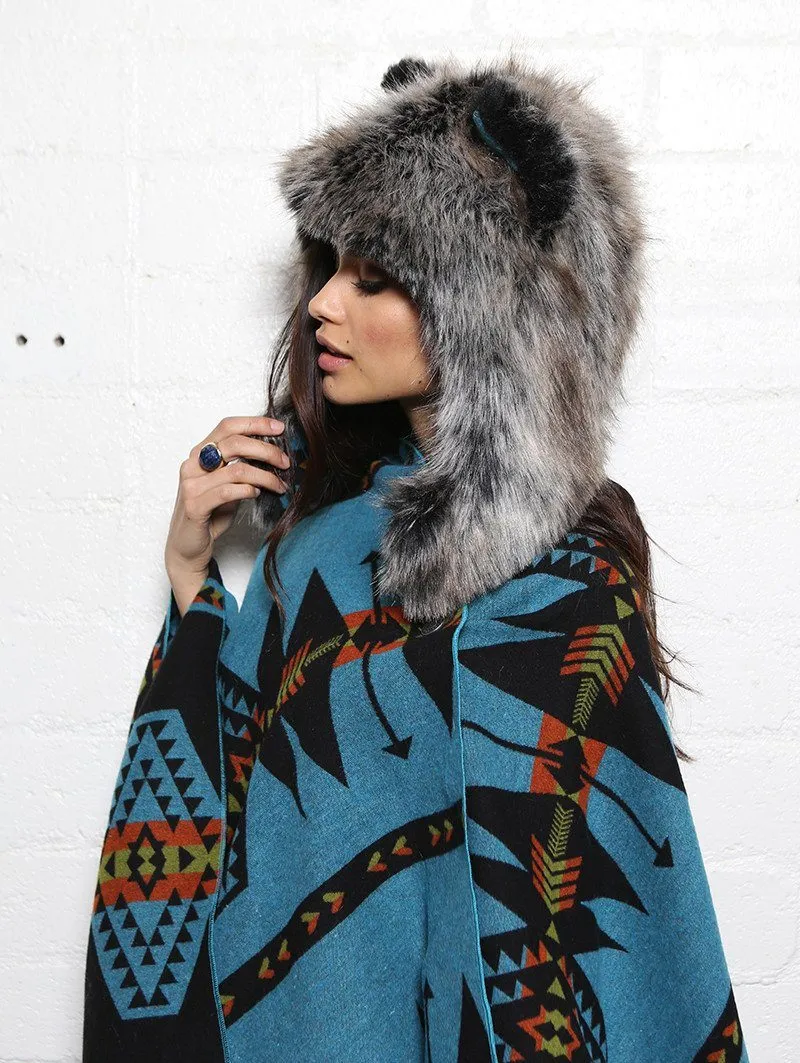 Italy Cape   Grey Wolf 1/2 Hood Bundle